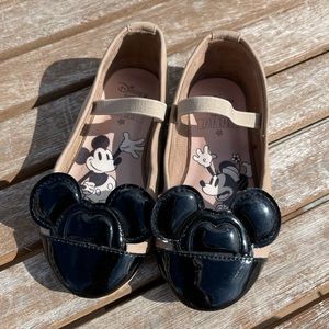 Zara Baby Disney Mickie Mouse Shoes sz 23